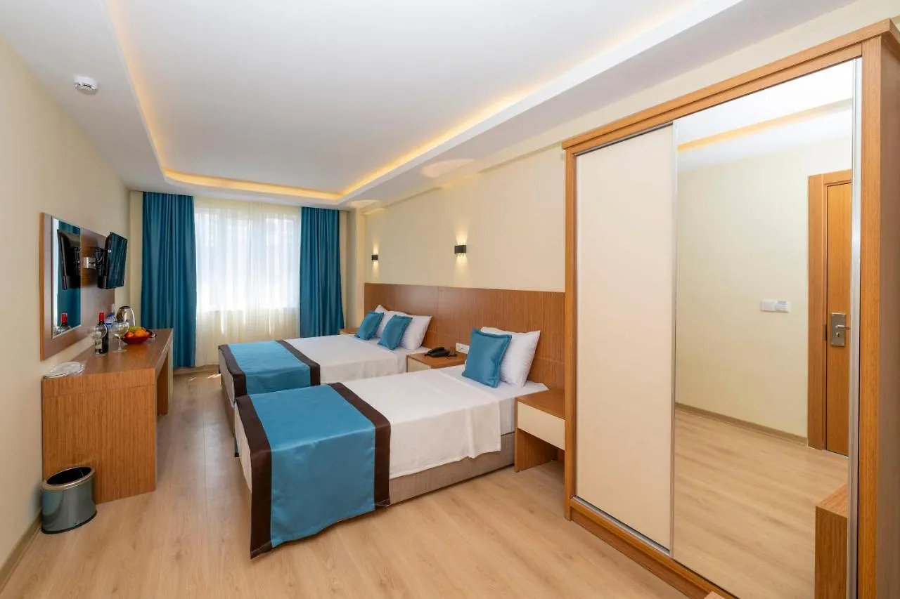 Diamond Luxury Hotel Antalya 3*,